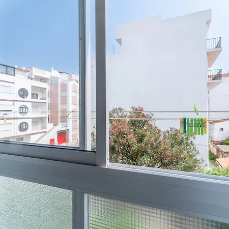 Apartment Apartamento T2 Fredjo *
